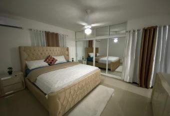 5dr Santiago Center Great Cozy Apt House To Stay has Balcony rooms