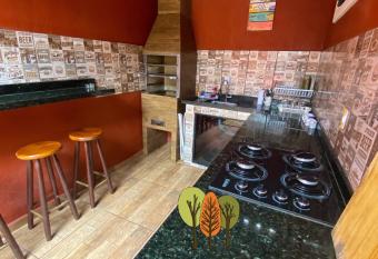 Recanto Taquari - Praia e cachoeira has Smoking rooms