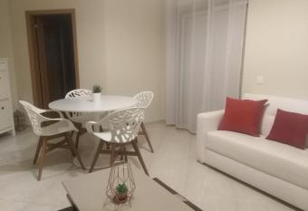 Almancil Park Apartment allows 18 year olds to book a room