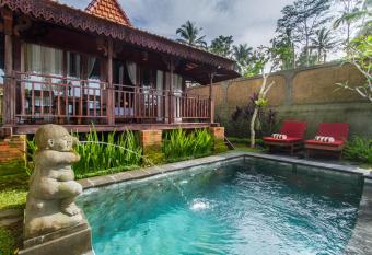 Tirta Jenar Villas has Balcony rooms