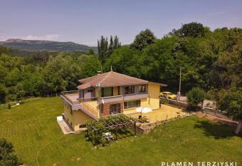 Guest house-restaurant St. George /                         -                                           has Balcony rooms