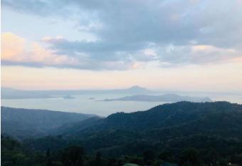 Cityland Janna s Family Suite Full Taal Lake View & Studio Partial Taal Lake View or City View Free Pool, Parking, Wifi, and View Deck has Balcony rooms