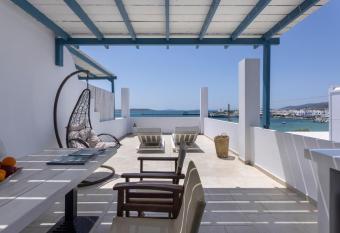 Kouros Village has Balcony rooms