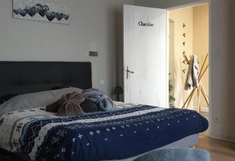 Villa Beau Site allows 18 year olds to book a room