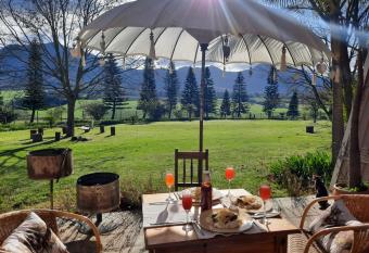 ESPERANZA MANOR allows 18 year olds to book a room