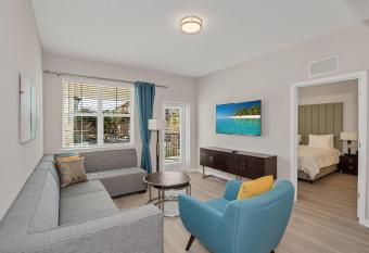 Upscale 3BR Condo - Family Resort - Pool And Hot Tub! has Balcony rooms