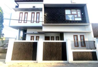 South City Homestay in Wirokerten has Balcony rooms