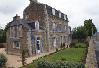 La Gougeonnais has Balcony rooms