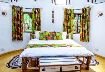 Etana Cottage allows 18 year olds to book a room