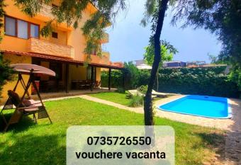 Vila Eclipse Mamaia nord has Balcony rooms