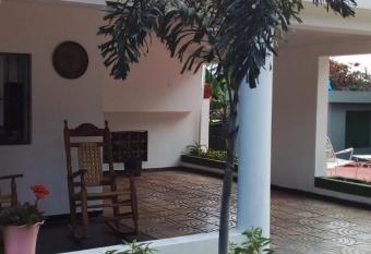 Brisa de la monta  a allows 18 year olds to book a room