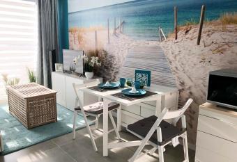 Studio Blue Cocoon Westende allows 18 year olds to book a room