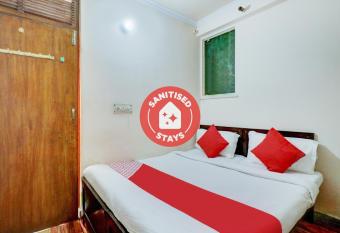 OYO 78781 Ratiram Hotel allows 18 year olds to book a room