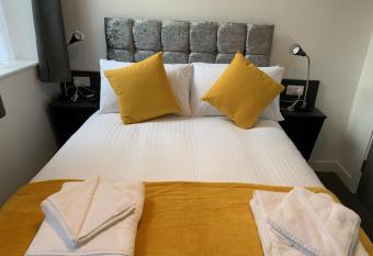 Kings Cross by Pureserviced allows 18 year olds to book a room