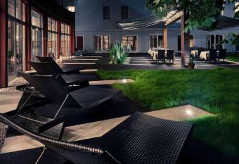 Mercure Salzburg City allows 18 year olds to book a room