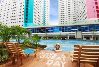 Properti9 at Apartemen Green Pramuka has Balcony rooms