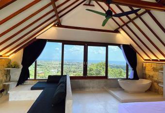 Divinity Villas - Uluwatu, Bali allows 18 year olds to book a room