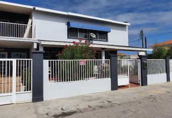 Rooi Santo Residence has Balcony rooms