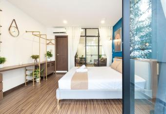 Cozrum Smart - First Target Hotel has Balcony rooms