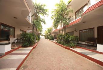 Hotel BAY TREASURE has Balcony rooms