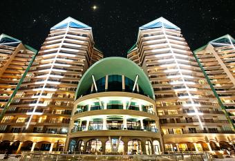 Sono Felice Vivaldi Park allows 18 year olds to book a room