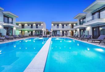 Anassa Blue Boutique Hotel has Balcony rooms