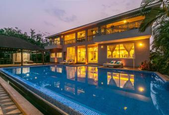 StayVista at Umber Villa allows 18 year olds to book a room