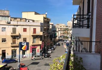 Araba Fenice has rooms with a private hot tub