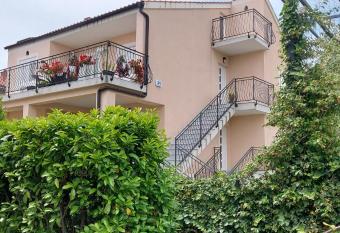 Apartmani Tomislav has Balcony rooms