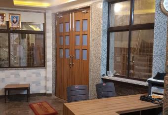 K K RENUKA DHARAMSHALA has Balcony rooms