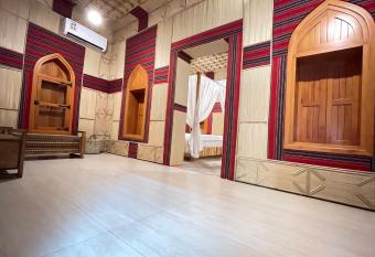 Fort Guesthouse                       has Balcony rooms