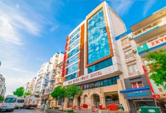 Old Town Point Hotel & Spa Antalya has Balcony rooms