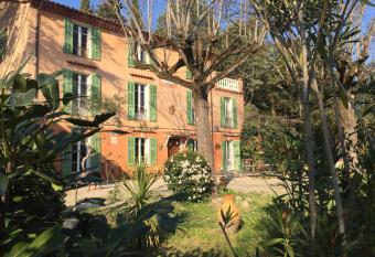 bastide saint georges has Balcony rooms