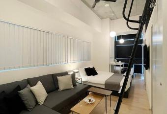bHOTEL Nekoyard - 1BR good for 7PPL with loft, close to peace park allows 18 year olds to book a room