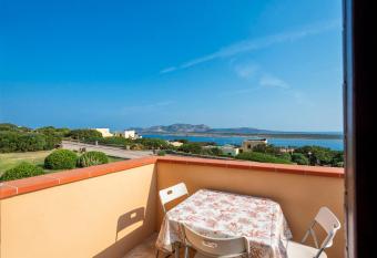 Pergola 714 has Balcony rooms