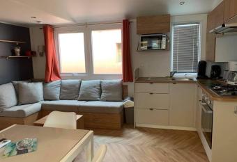 VAM Mobil Home Mar Estang has Balcony rooms