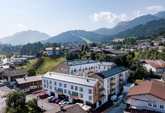 All-Suite Resort Fieberbrunn has Balcony rooms