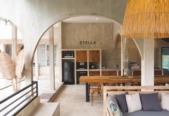 Villa Stella has Balcony rooms