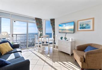 Oceanfront Condo with Private Balcony has Balcony rooms