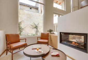 Badon Boutique Hotel allows 18 year olds to book a room