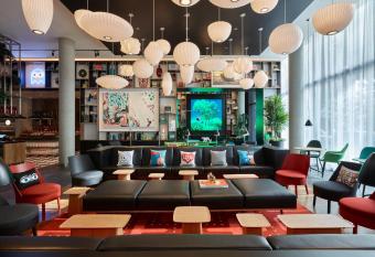 citizenM Los Angeles Downtown allows 18 year olds to book a room