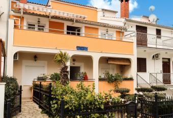 Apartments Juri   has Balcony rooms