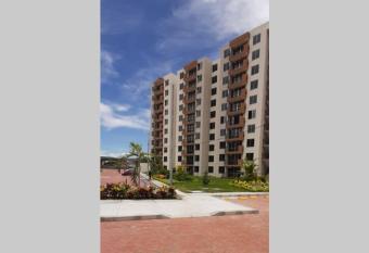 Departamento Completo Pe  alisa Limonar - Ricaurte has Balcony rooms