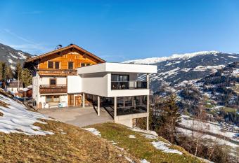 Fewo Innerspielleiten 20 Personen has Balcony rooms