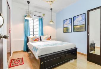 Flagship Hotel Pop Tavern allows 18 year olds to book a room