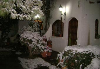 Posada Flor y Nata has Balcony rooms