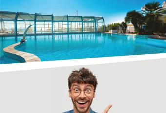 Hotel Elefantino Grey - Inclusi Colazione & Brunch fino alle 13-00 - Vicinissimi a Mirabilandia has Balcony rooms