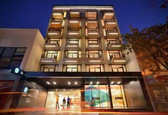 Boutique Apartments - San Telmo allows 18 year olds to book a room