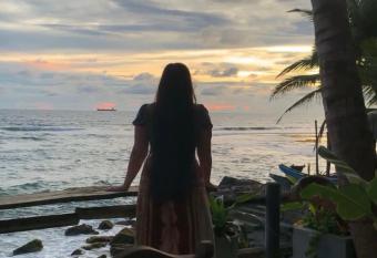 fantasea villa has Balcony rooms