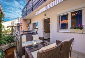 KARLA has Balcony rooms